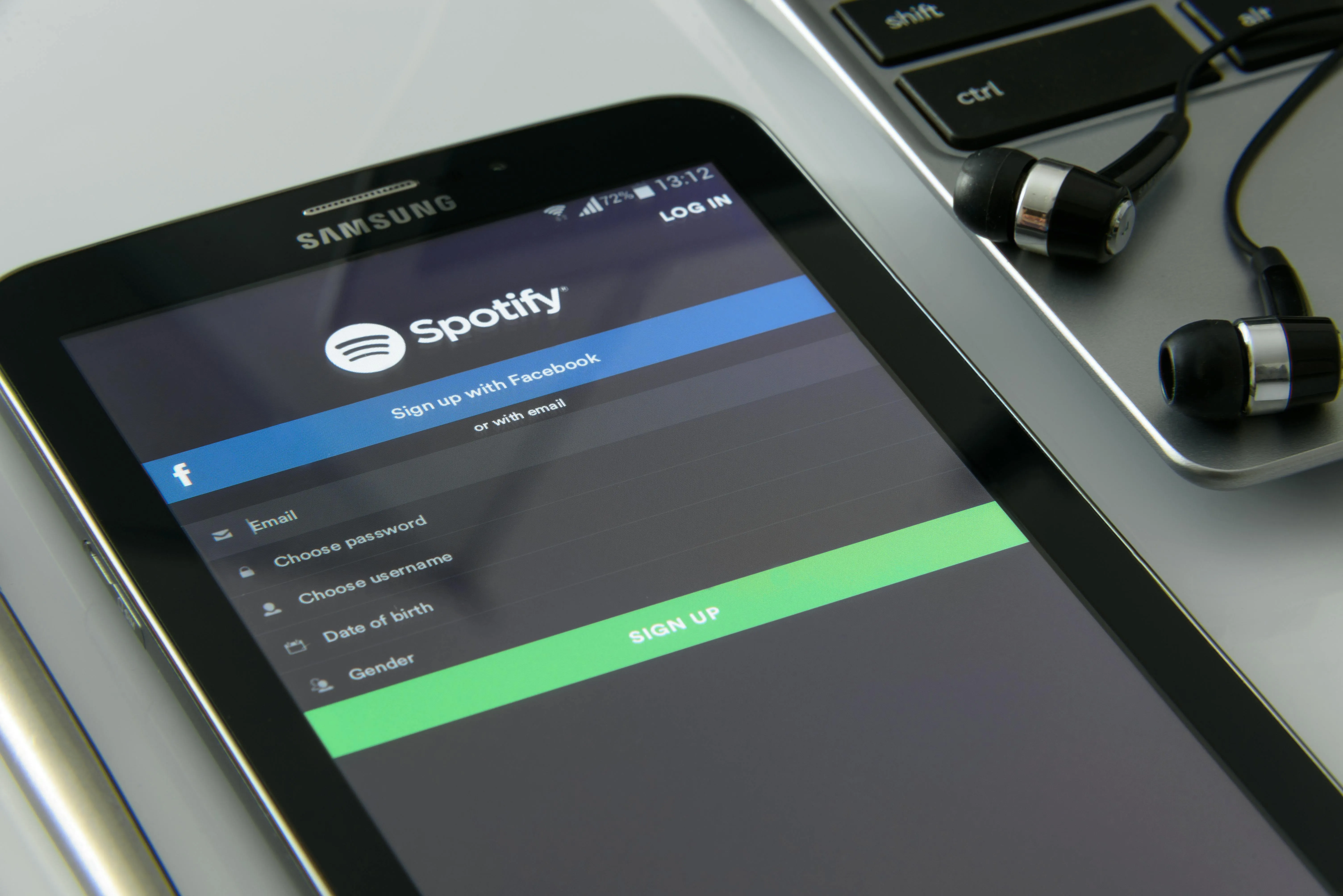 Guide étape par étape : créer un clone de Spotify avec Adalo